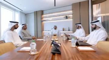 حمدان بن محمد: دبي بخبراتها وكفاءة فرقها قادرة على إيجاد حلول تعزز مكانتها مركزاً اقتصادياً عالمياً